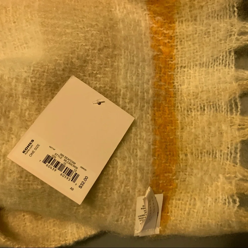 Lauren Conrad Plaid Blanket Scarf - Picture 3 of 4